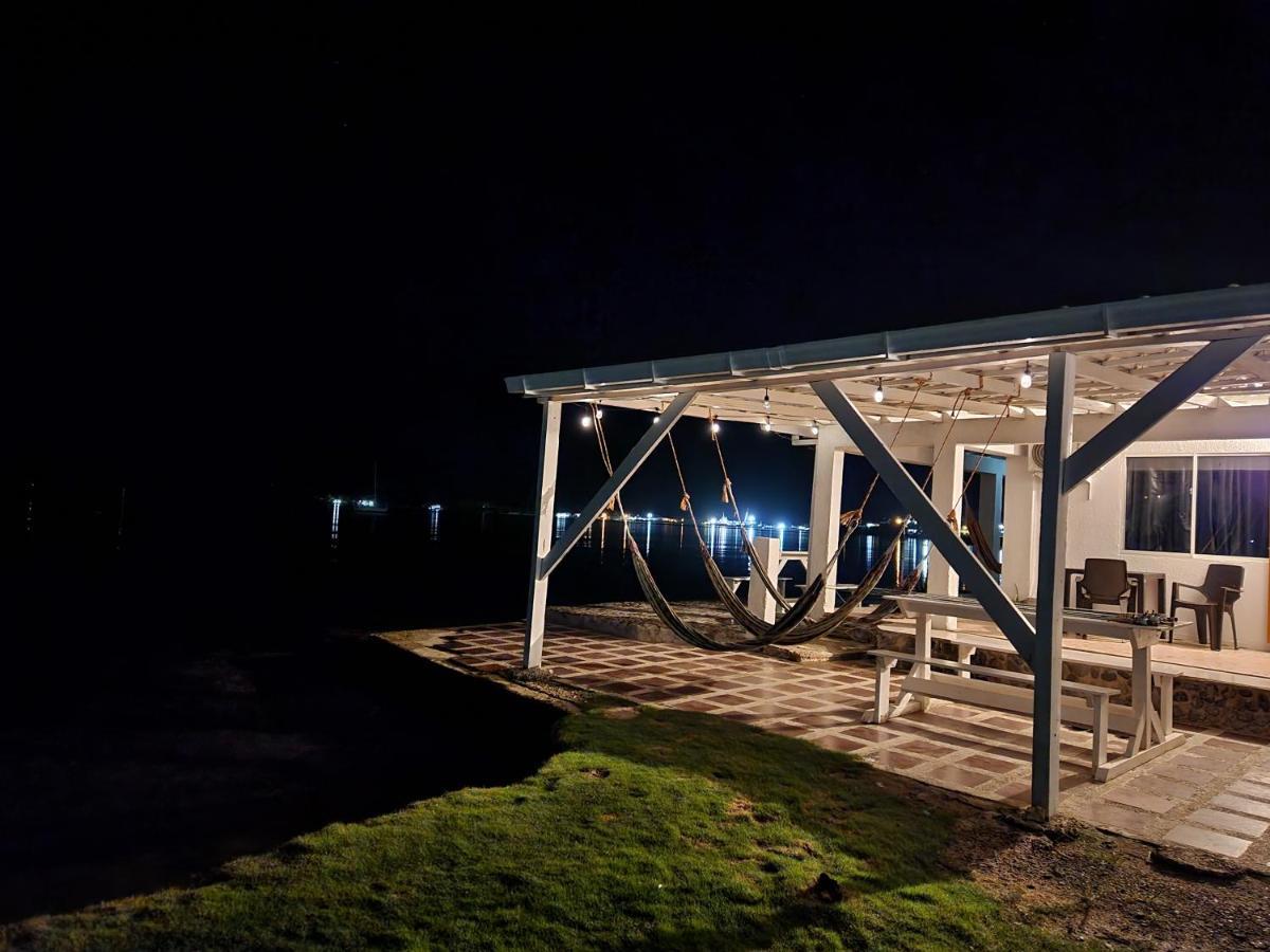 Posada Old Town Bay Providencia  Екстериор снимка